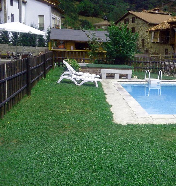 Hostal Nevandi エスピナマ エクステリア 写真